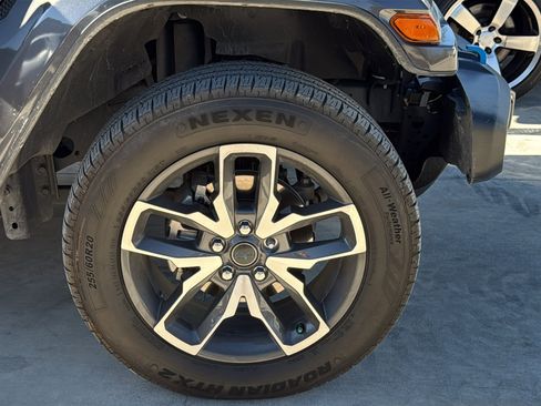 Used 2024 Jeep Wrangler Sport S w/ Convenience Group image 16