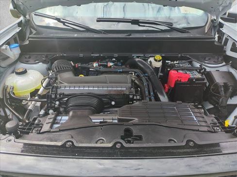 Used 2026 Ford Maverick Lobo AWD/4WD image 26
