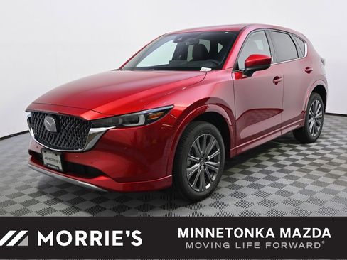 New 2025 MAZDA CX-5 Signature image 1