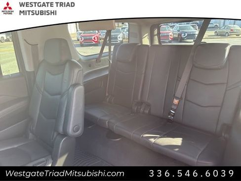 Used 2019 Cadillac Escalade ESV Premium Luxury w/ Escalade Sport Edition image 29