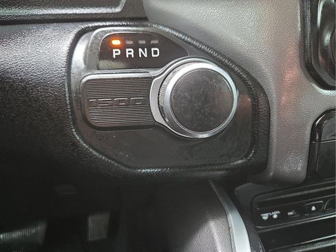 Used 2019 RAM 1500 Big Horn RWD image 20
