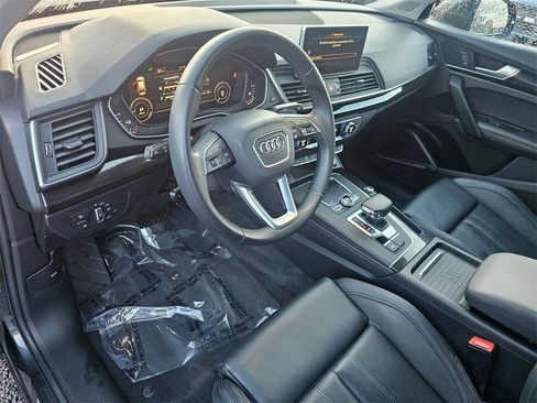 Used 2020 Audi Q5 e Premium Plus image 18