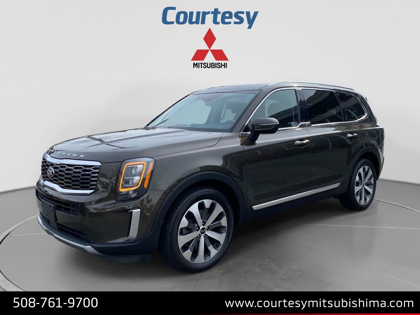 Used 2021 Kia Telluride EX w/ EX Premium Package AWD/4WD image 1