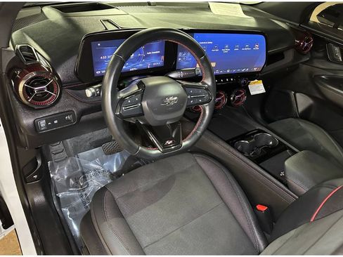 Used 2024 Chevrolet Blazer EV RS AWD/4WD image 19