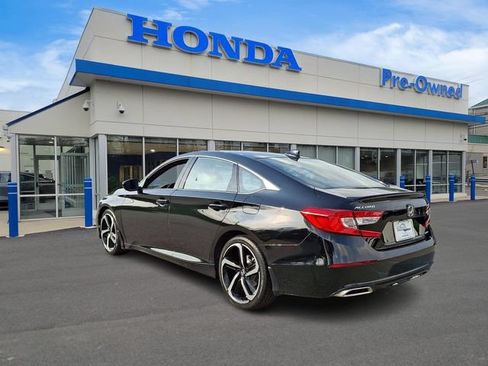 Used 2022 Honda Accord Sport image 6