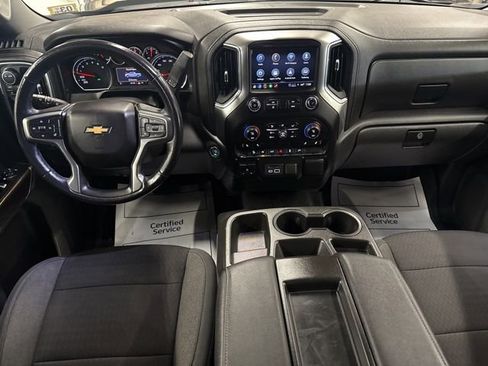 Used 2021 Chevrolet Silverado 1500 LT image 22
