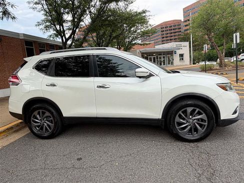Used 2016 Nissan Rogue SL w/ SL Premium Package AWD/4WD image 6