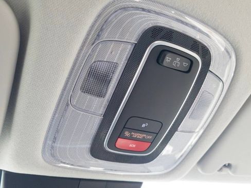 New 2027 Hyundai Kona SE FWD image 26
