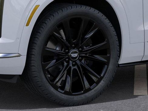 New 2026 Cadillac Vistiq Platinum image 30