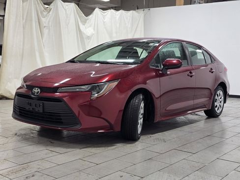 Certified 2024 Toyota Corolla LE image 10