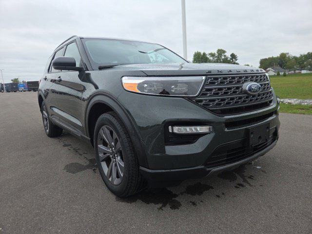 Certified 2024 Ford Explorer XLT w/ Equipment Group 202A AWD/4WD 360° Tour