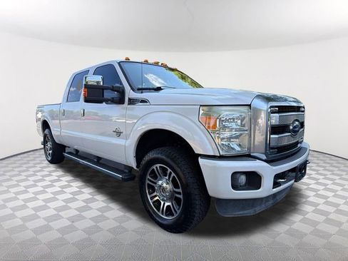 Used 2015 Ford F250 Platinum AWD/4WD image 3