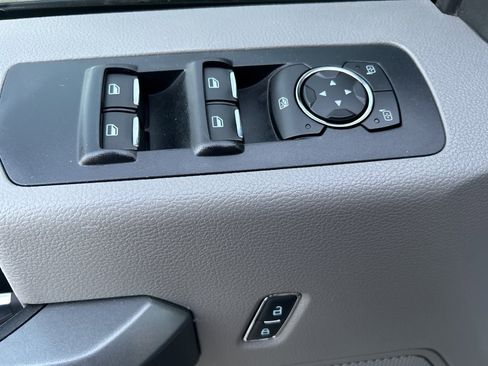 Used 2015 Ford F150 XLT w/ Equipment Group 301A Mid image 11