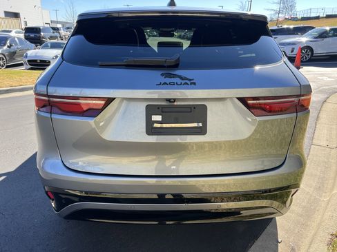 Certified 2025 Jaguar F-PACE R-Dynamic S image 6