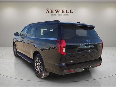New 2025 Ford Expedition Max Active image 3