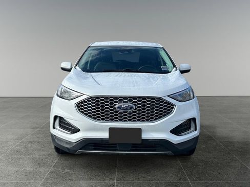 Used 2024 Ford Edge SEL AWD/4WD image 3