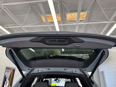 New 2025 BMW X7 M60i image 7