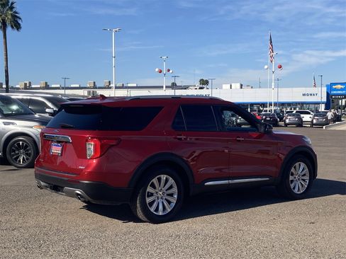 Used 2020 Ford Explorer Limited w/ Class III Trailer Tow Package image 6