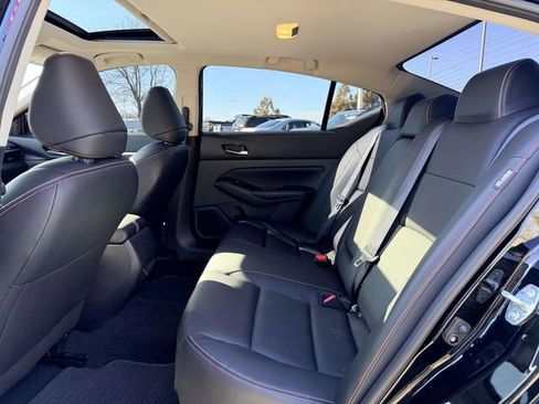 Used 2024 Nissan Altima 2.5 SR w/ SR Premium Package image 15