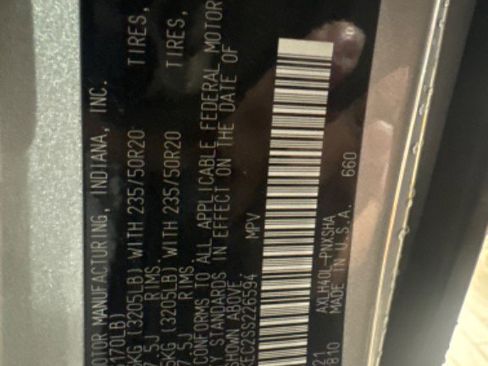 Used 2025 Toyota Sienna XSE w/ XSE Plus Package image 5