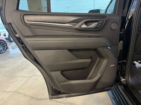 Used 2022 GMC Yukon Denali AWD/4WD image 19