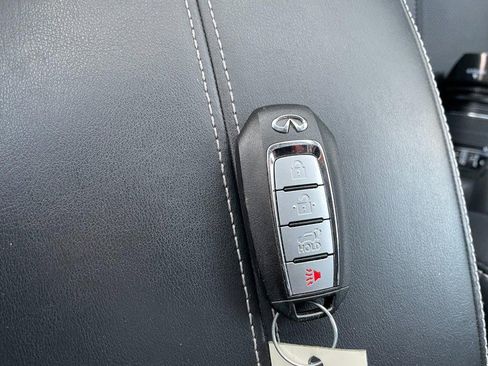 Used 2023 INFINITI QX60 Pure image 50