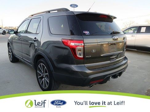 Used 2015 Ford Explorer XLT w/ Equipment Group 202A image 6