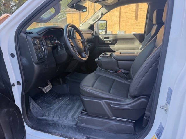 Used 2026 Chevrolet Silverado 2500 W/T w/ Snow Plow Prep/Camper Package AWD/4WD image 13
