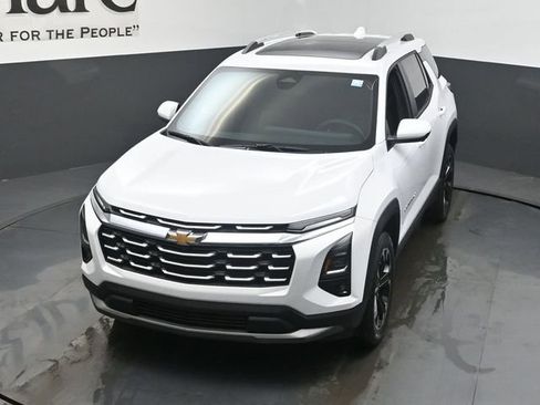 New 2026 Chevrolet Equinox LT image 24