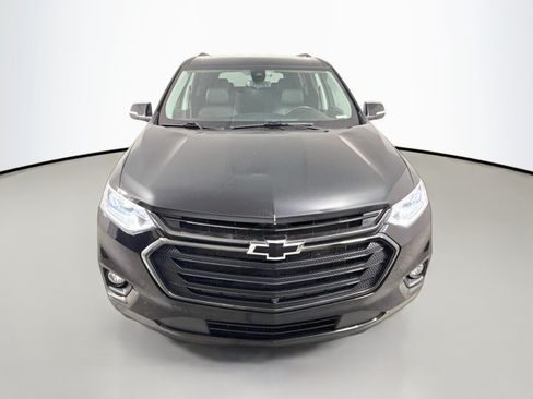 Used 2021 Chevrolet Traverse Premier w/ Redline Edition FWD image 2