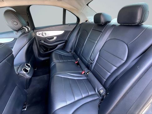 Used 2015 Mercedes-Benz C 300 Sedan image 26