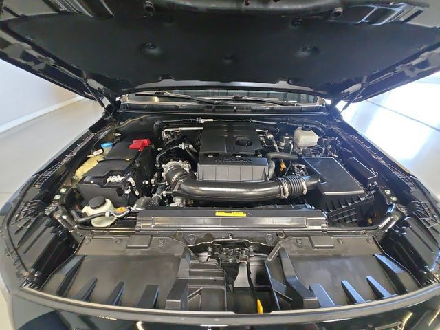 Used 2024 Nissan Frontier SV w/ SV Convenience Package AWD/4WD image 24