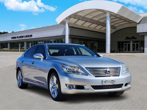 Used 2011 Lexus LS 460 L image 2