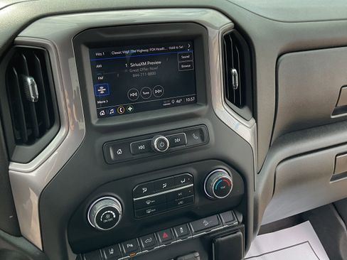 Certified 2024 Chevrolet Silverado 2500 Custom w/ Custom Value Package image 7