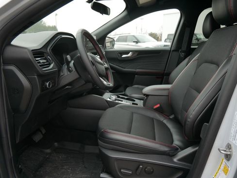 New 2026 Ford Escape ST-Line w/ Tech Pack #1 AWD/4WD image 10