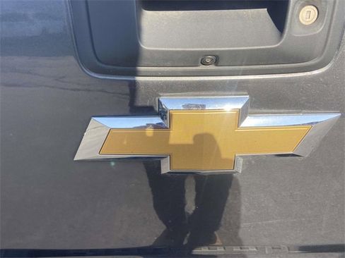 Used 2017 Chevrolet Colorado Z71 image 7