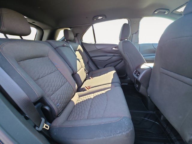 Used 2018 Chevrolet Equinox LT FWD image 14