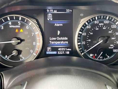 Used 2022 INFINITI Q50 Luxe w/ Cargo Package image 12