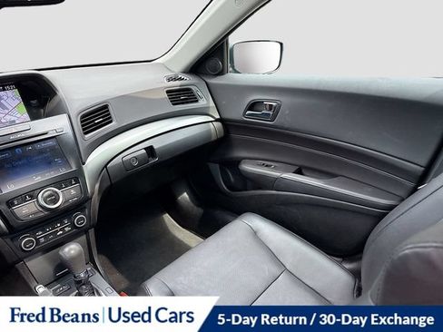 Used 2017 Acura ILX FWD image 31