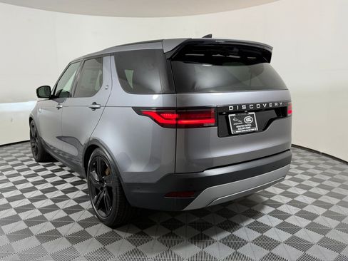 Used 2026 Land Rover Discovery S AWD/4WD image 3