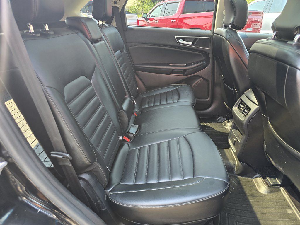 Used 2016 Ford Edge SEL w/ Canadian Touring Package AWD/4WD image 8