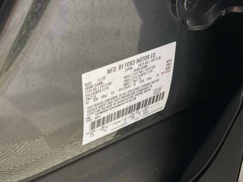 Used 2022 Ford Explorer XLT RWD image 20