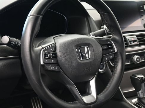 Used 2019 Honda Accord Sport image 13