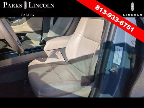 Used 2024 Lincoln Corsair Reserve w/ Equipment Group 201A image 19