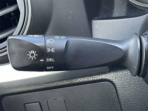 Used 2020 Toyota Tacoma SR5 image 21