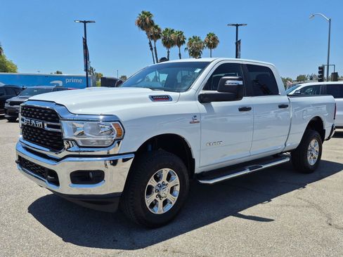 Certified 2024 RAM 2500 Big Horn w/ Off Road Package AWD/4WD image 3