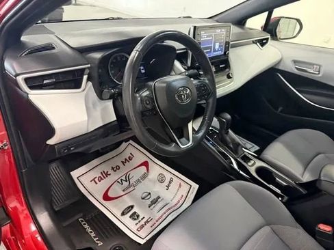 Used 2021 Toyota Corolla SE FWD image 9