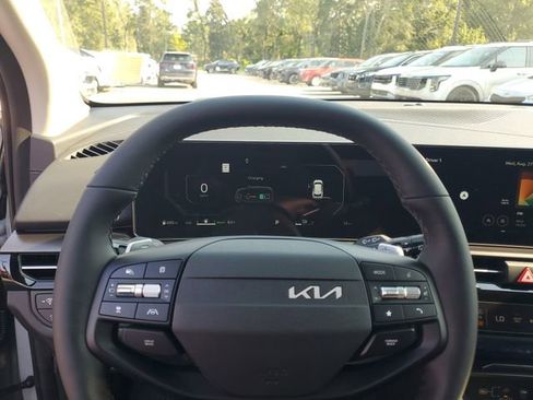 New 2026 Kia Sportage SX Prestige image 13