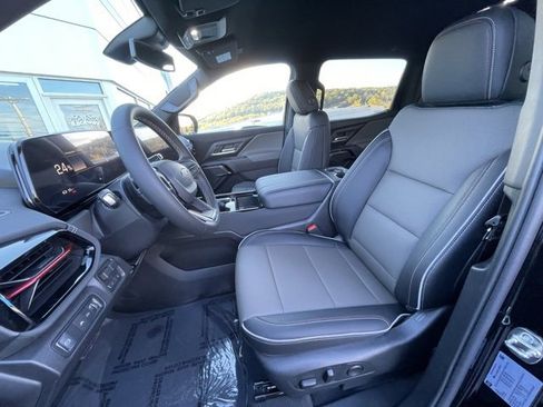 New 2026 Chevrolet Silverado EV Trail Boss image 19