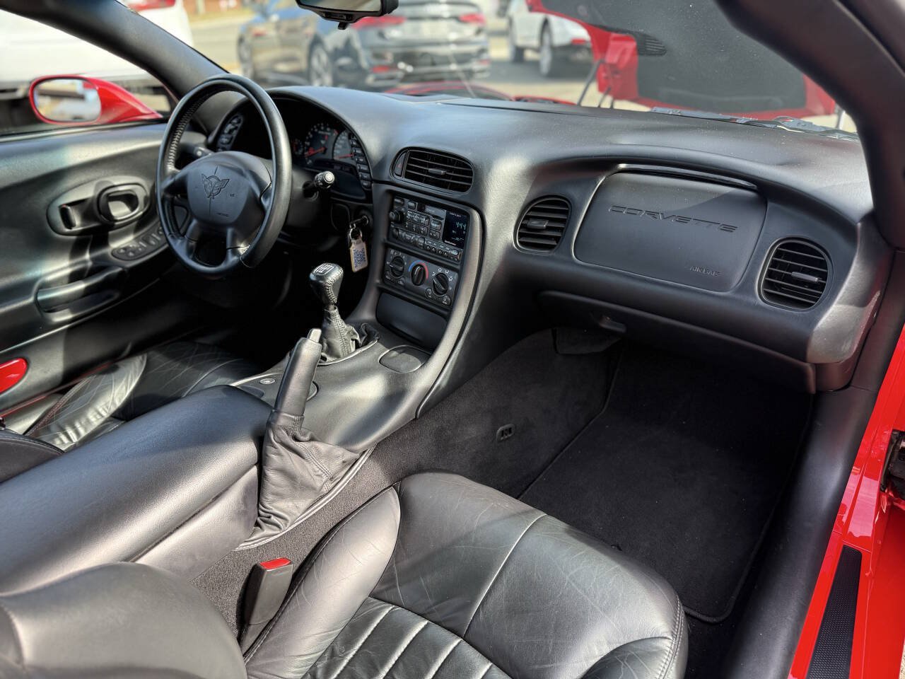 Used 1999 Chevrolet Corvette Coupe RWD image 21
